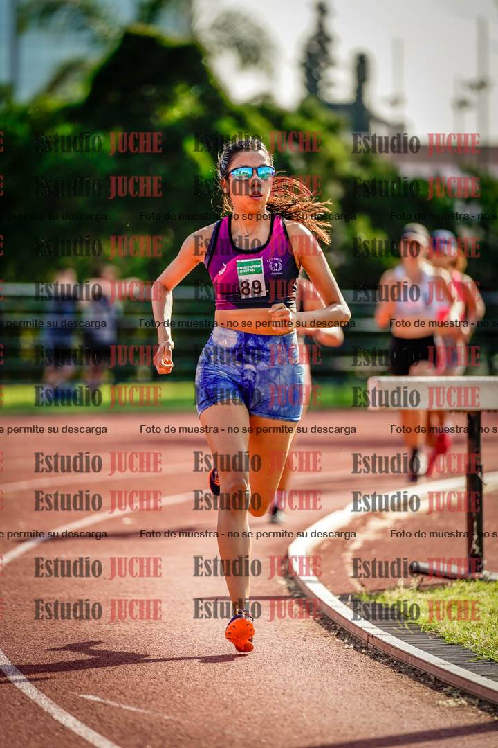 Fotos de los 1500 m llanos de mujeres