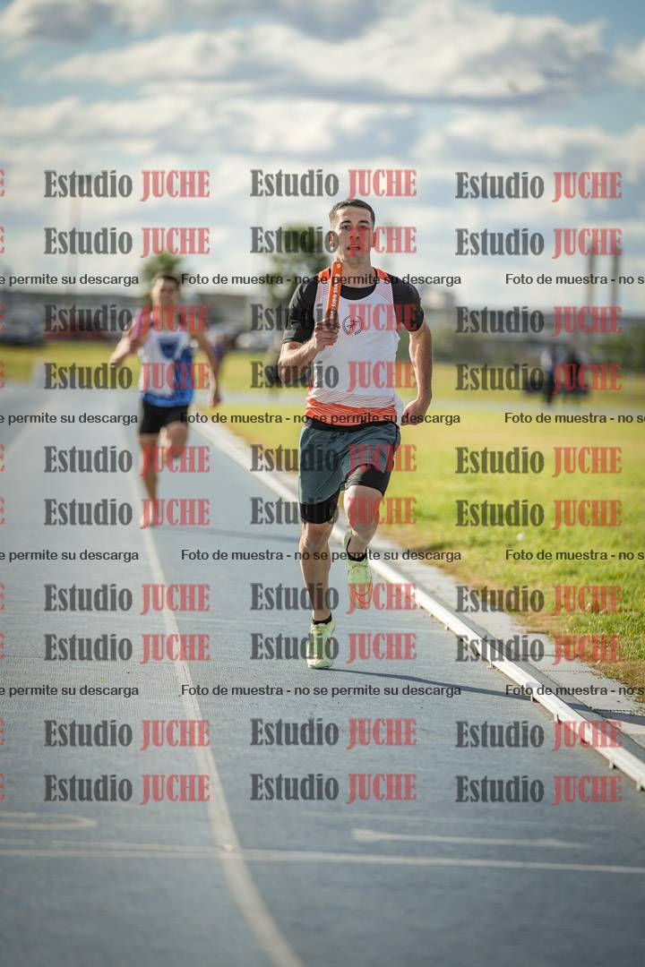 Fotos de las postas 4x400 m llanos de varones