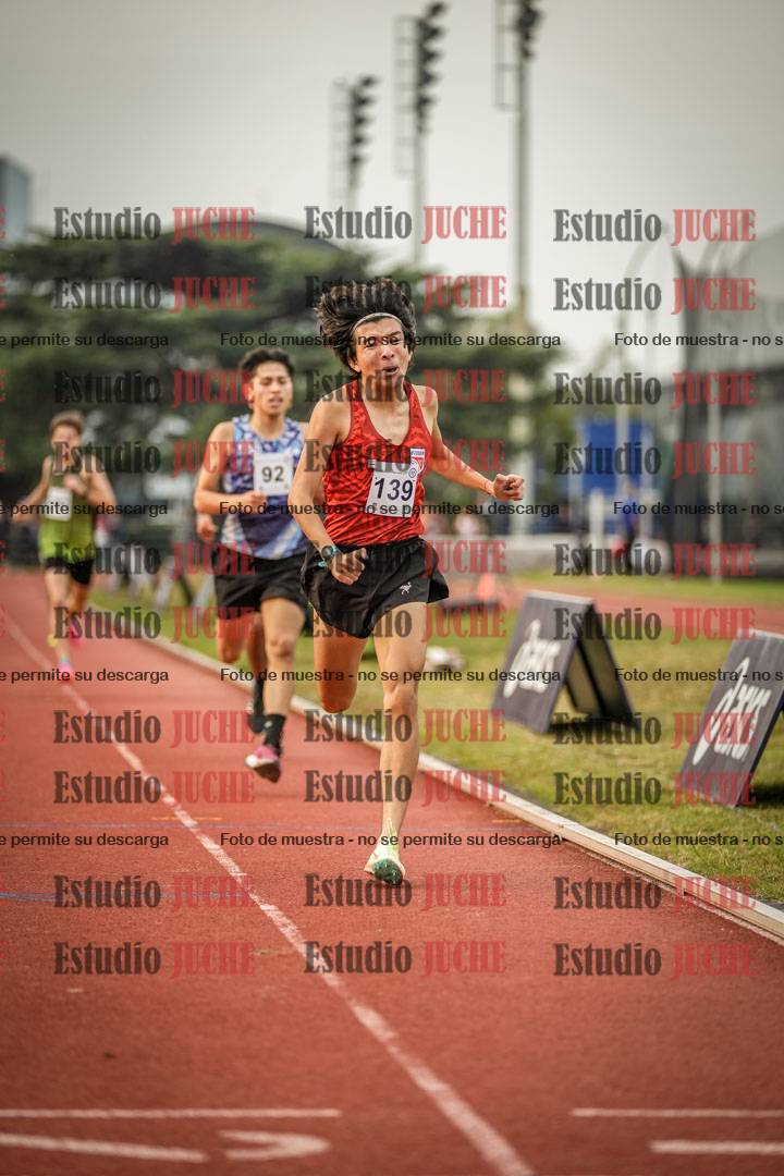 Fotos de los 1500 m llanos de varones