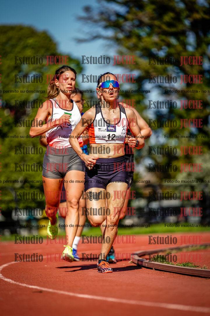 Fotos de los 5000 m llanos de mujeres y varones