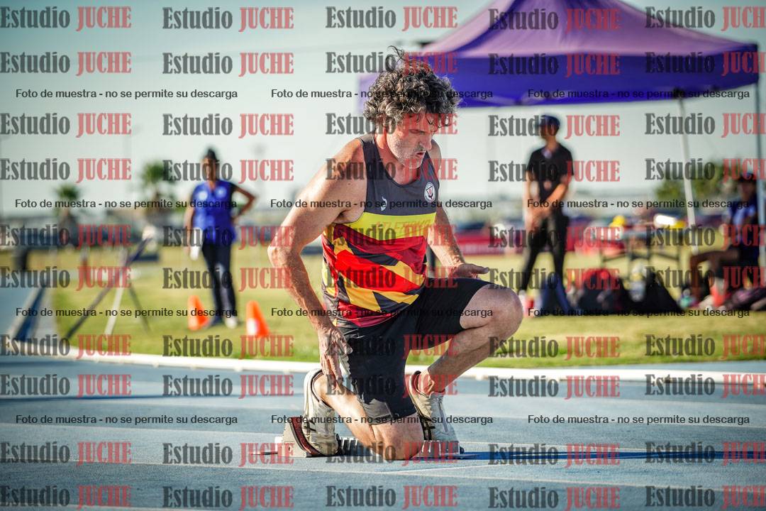 Fotos de los 400 m llanos de varones
