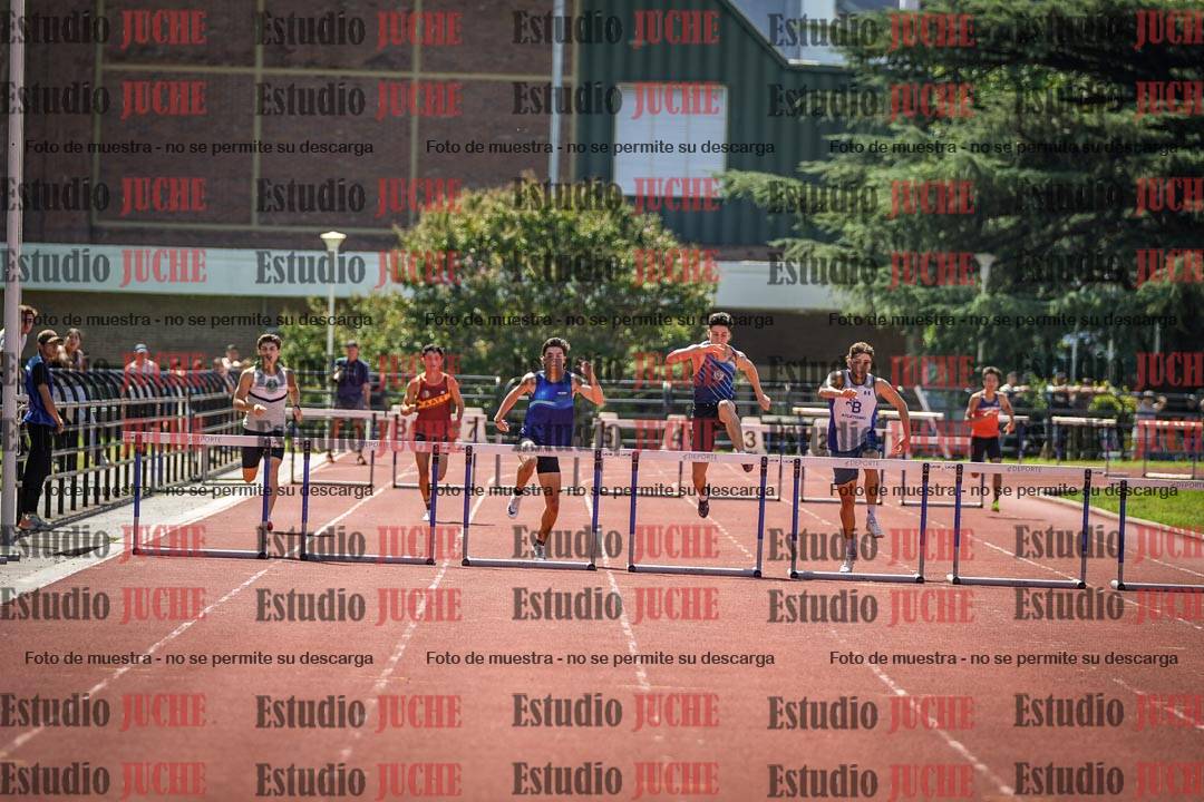 Fotos de los 400 m con vallas de varones
