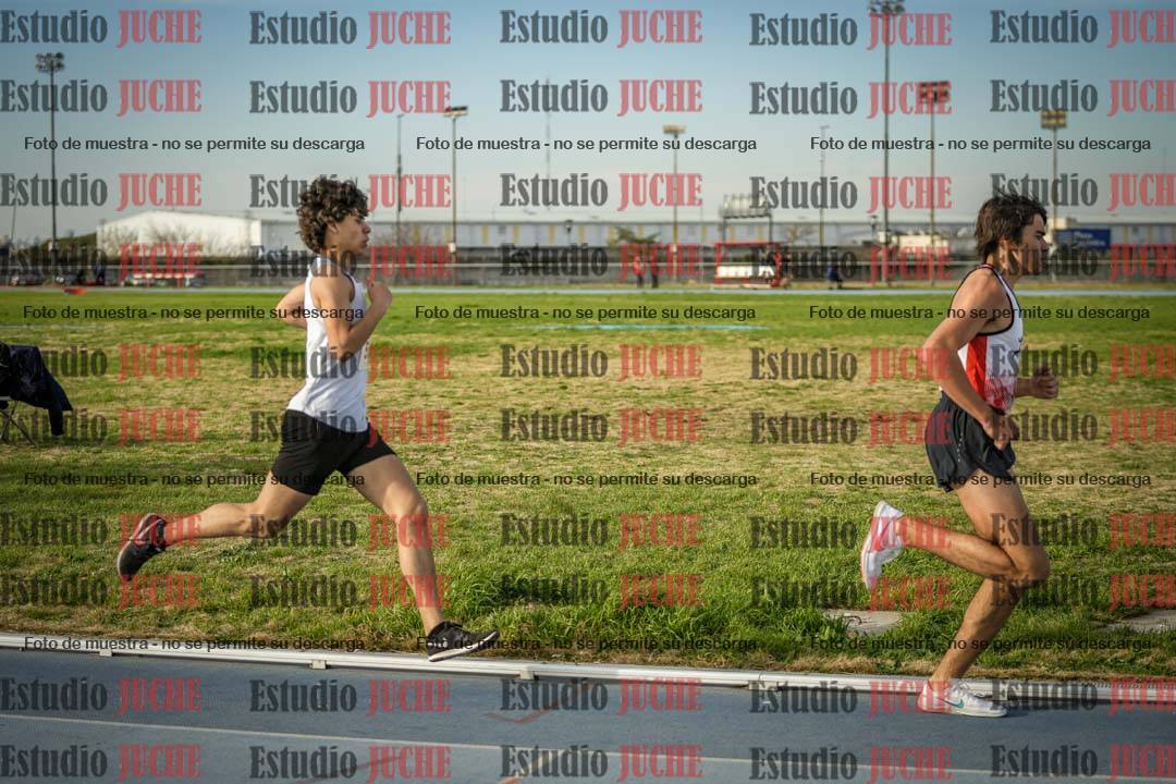 Fotos de los 1500 m llanos de varones