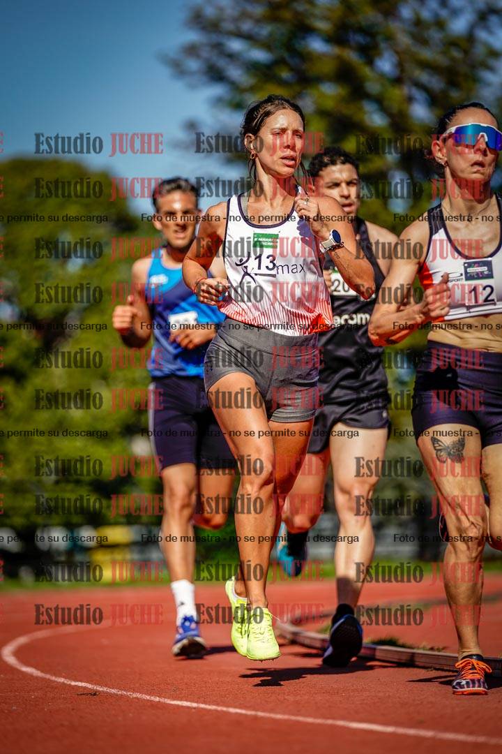 Fotos de los 5000 m llanos de mujeres y varones