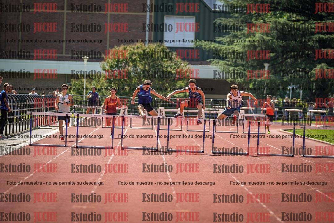 Fotos de los 400 m con vallas de varones