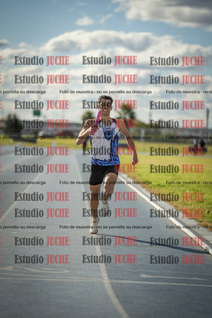 Fotos de las postas 4x400 m llanos de varones