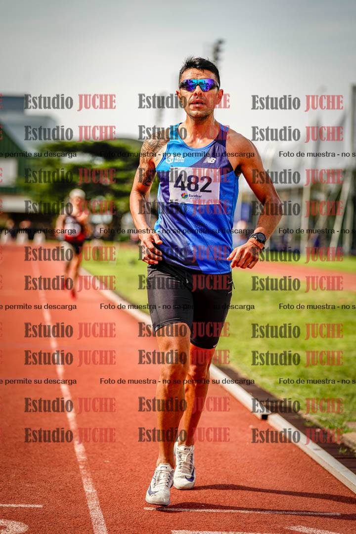 Fotos de los 3000 m llanos de varones