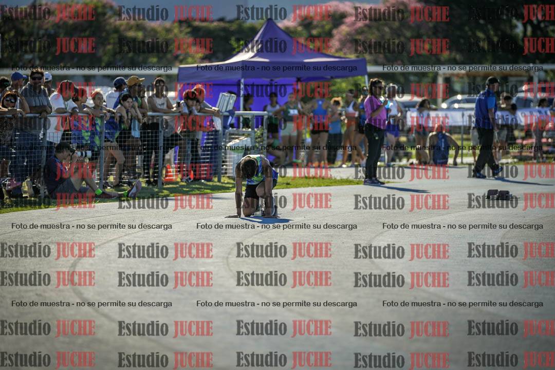 Fotos de los 400 m llanos de varones
