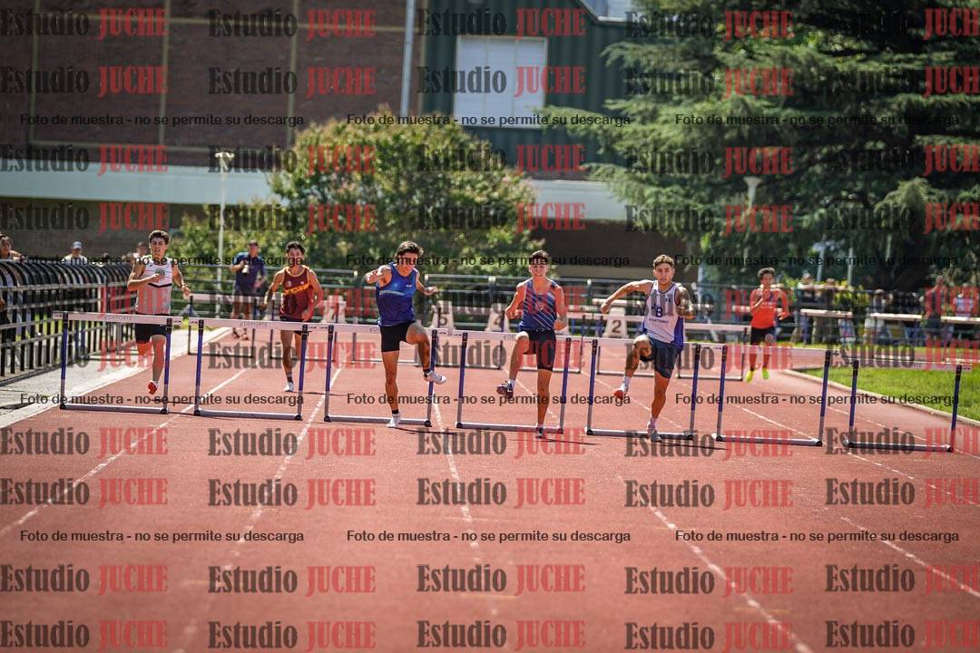 Fotos de los 400 m con vallas de varones