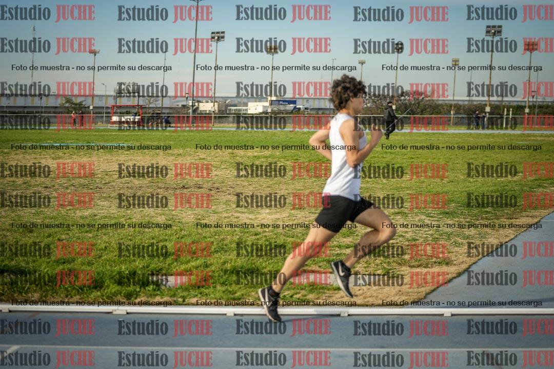 Fotos de los 1500 m llanos de varones