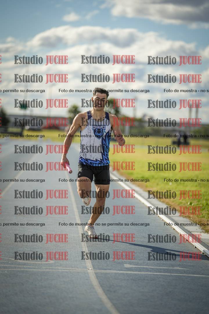 Fotos de las postas 4x400 m llanos de varones