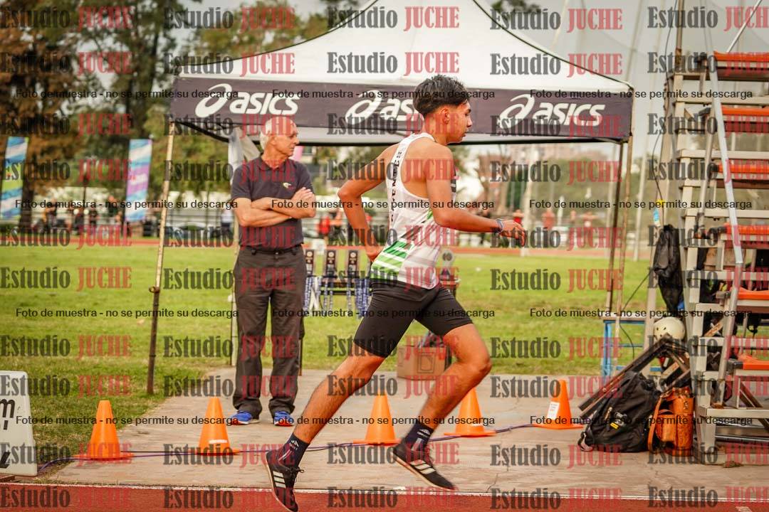 Fotos de los 1500 m llanos de varones