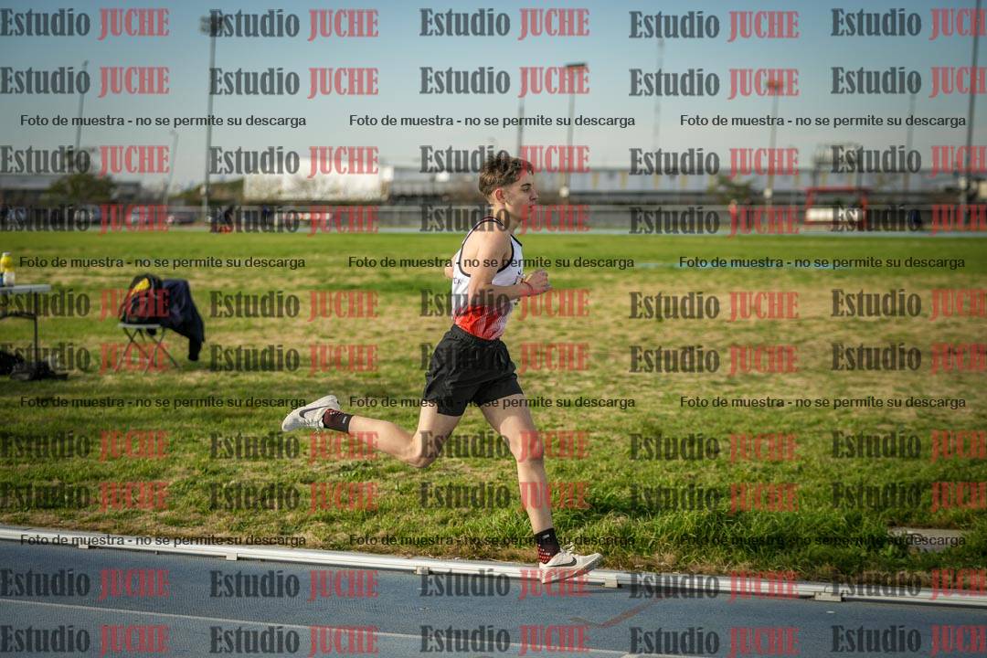 Fotos de los 1500 m llanos de varones