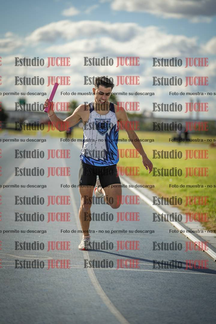 Fotos de las postas 4x400 m llanos de varones