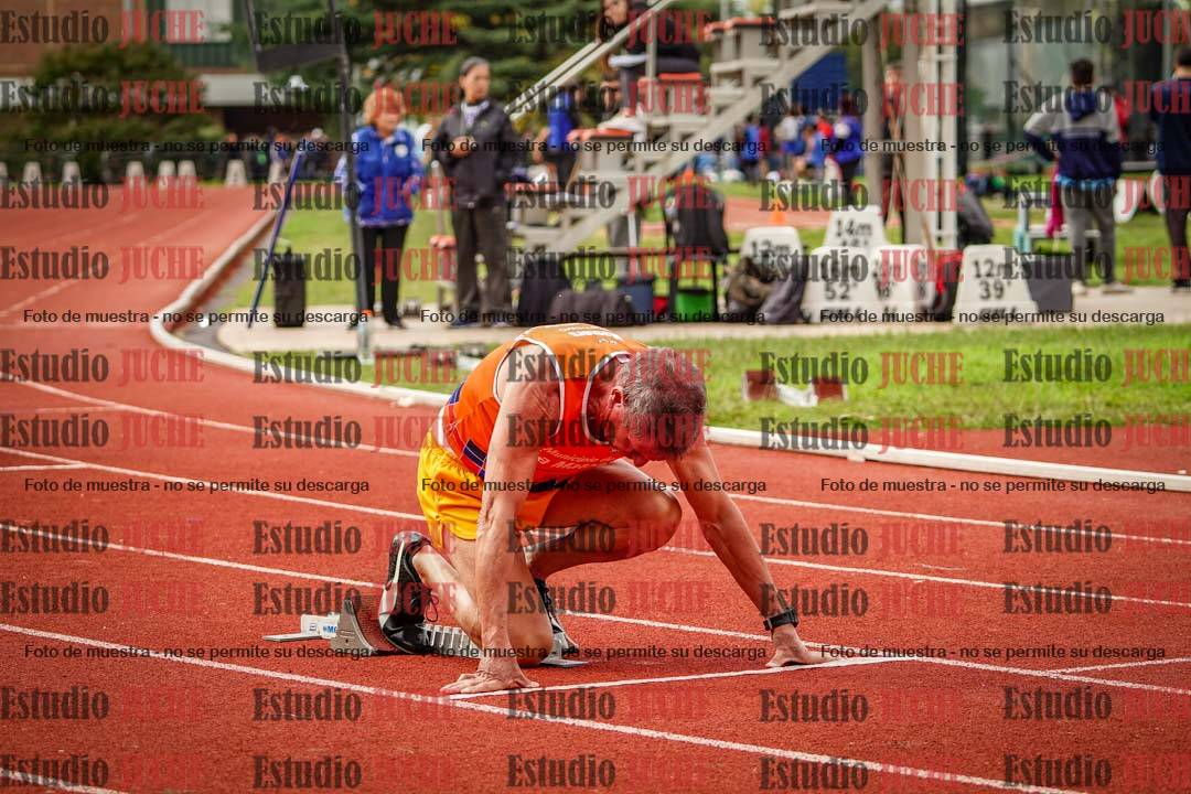 Fotos de los 400 m llanos de varones