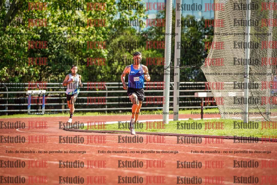 Fotos de los 5000 m llanos de mujeres y varones