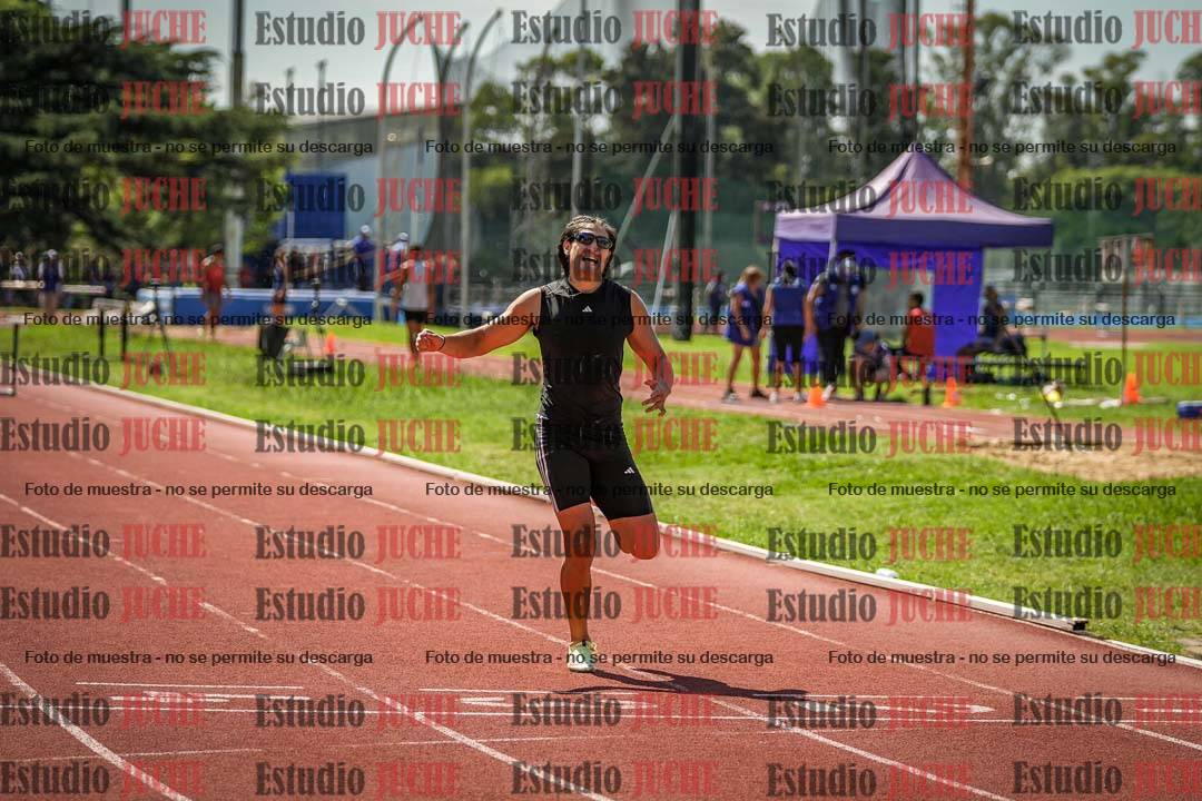 Fotos de los 400 m con vallas de varones
