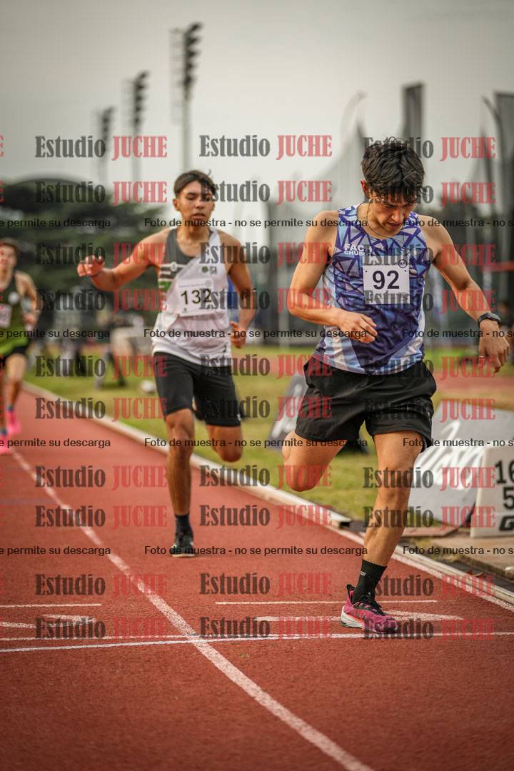 Fotos de los 1500 m llanos de varones