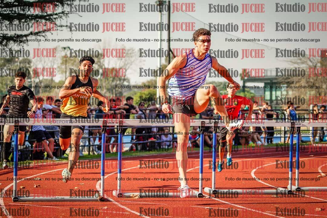 Fotos de los 400 m con vallas de varones