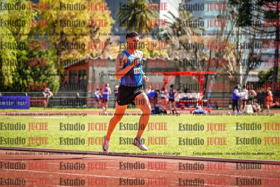 Fotos de los 5000 m llanos de mujeres y varones