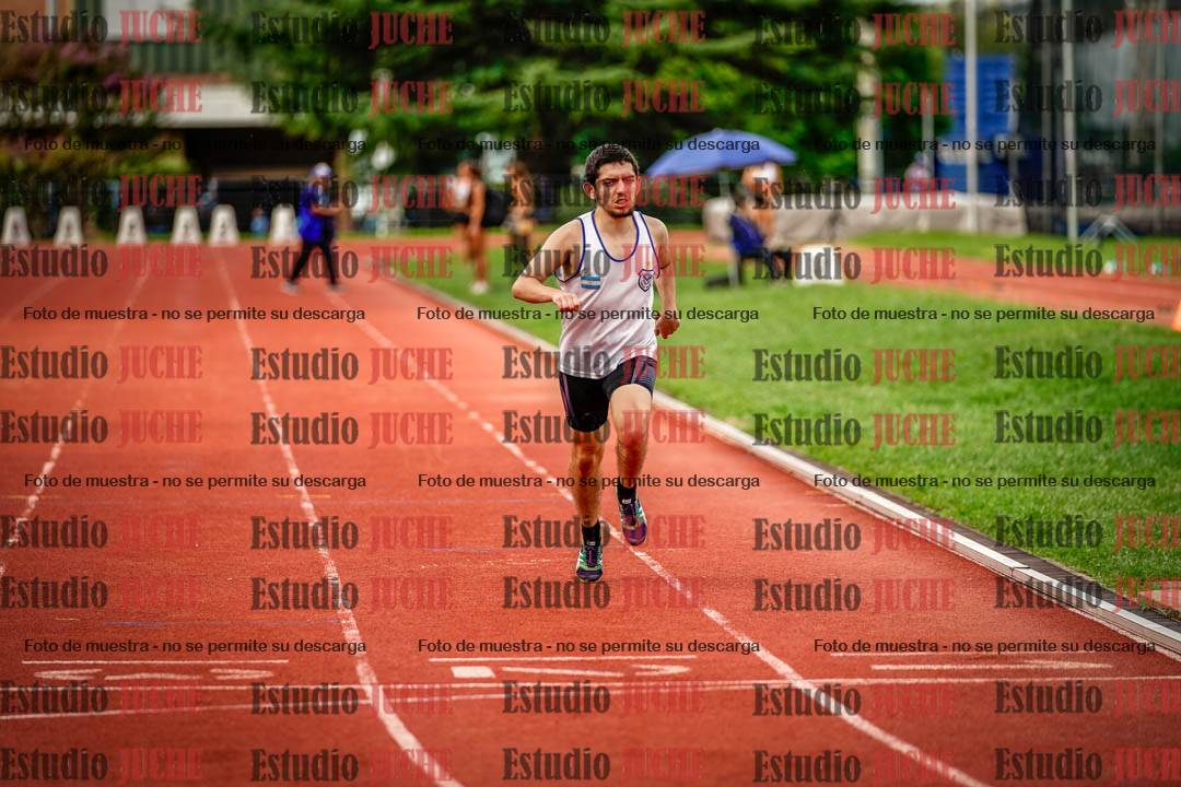 Fotos de los 400 m llanos de varones