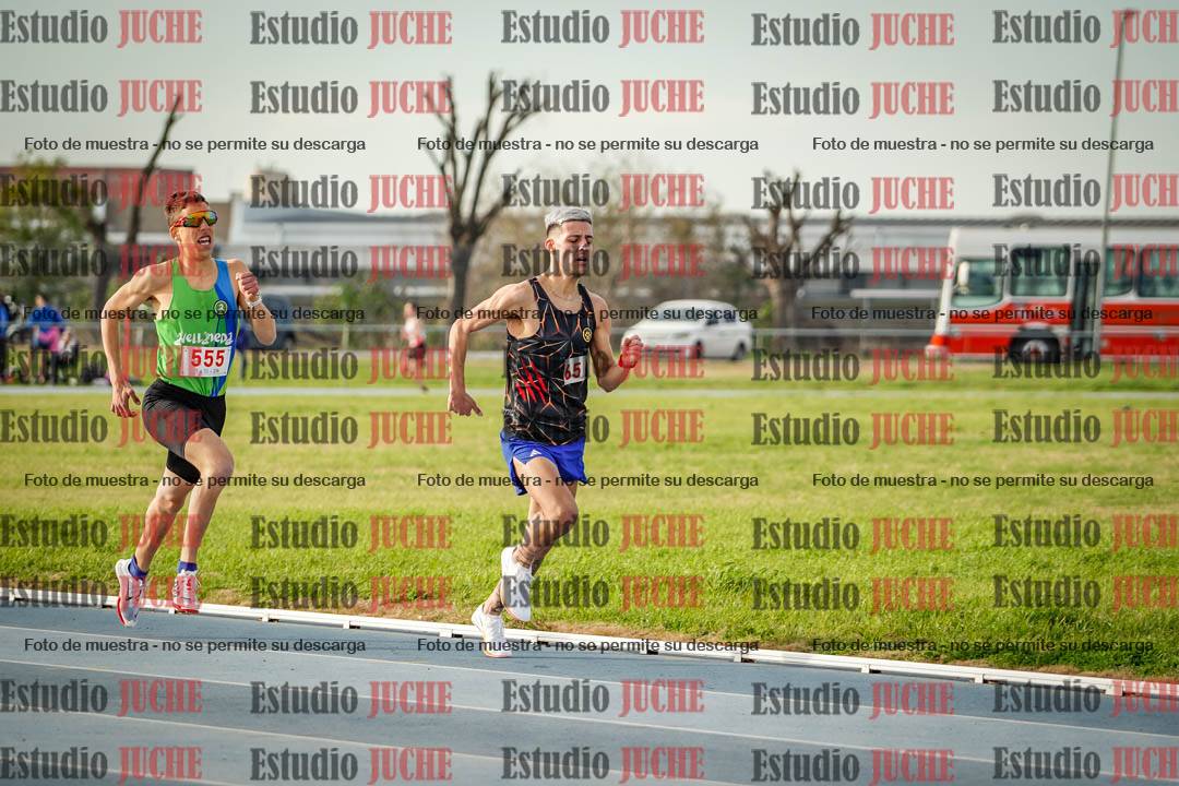 Fotos de los 1500 m llanos de varones