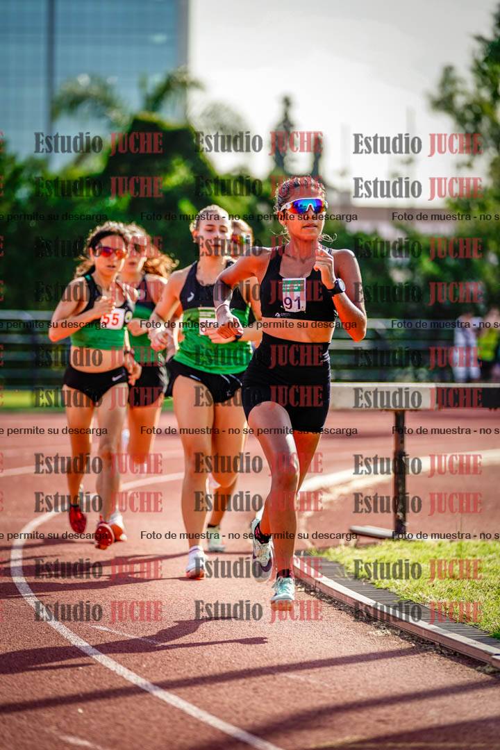Fotos de los 1500 m llanos de mujeres
