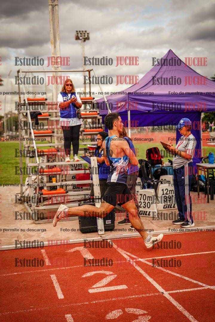 Fotos de los 800 m de varones