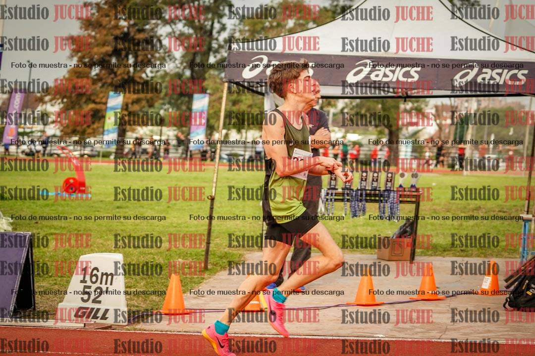 Fotos de los 1500 m llanos de varones