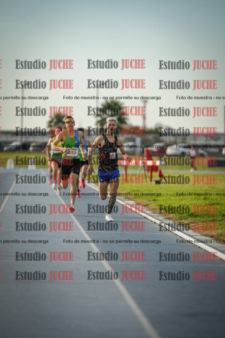 Fotos de los 1500 m llanos de varones