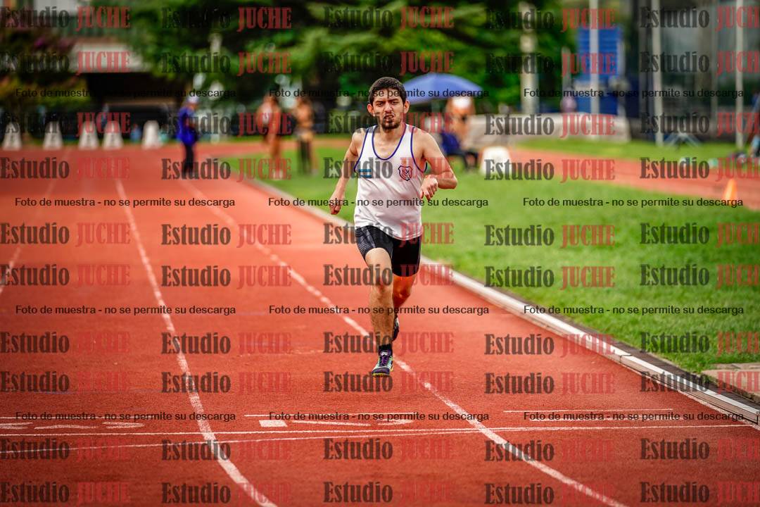 Fotos de los 400 m llanos de varones