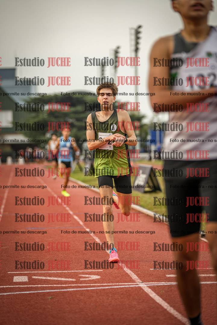 Fotos de los 1500 m llanos de varones