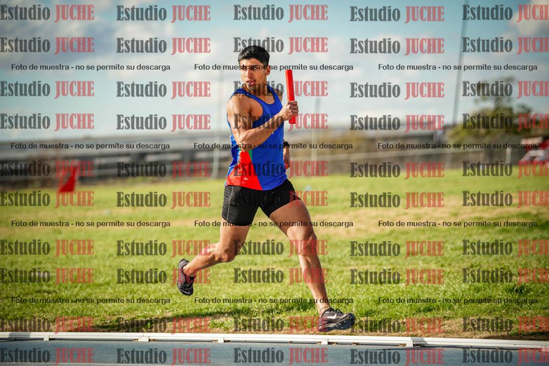 Fotos de las postas 4x400 m llanos de varones