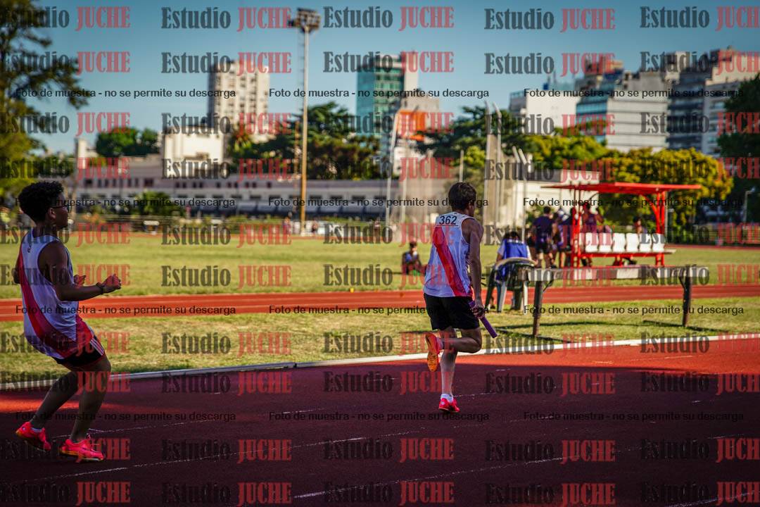 Fotos de las postas 5x80 m llanos de mujeres y varones