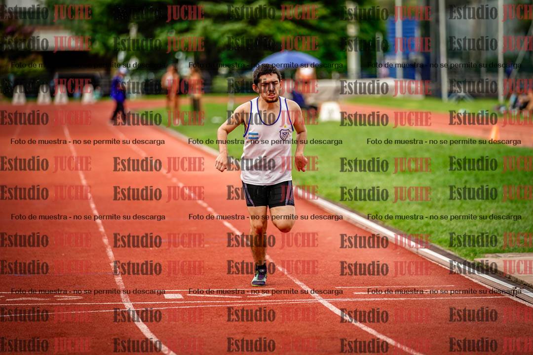 Fotos de los 400 m llanos de varones