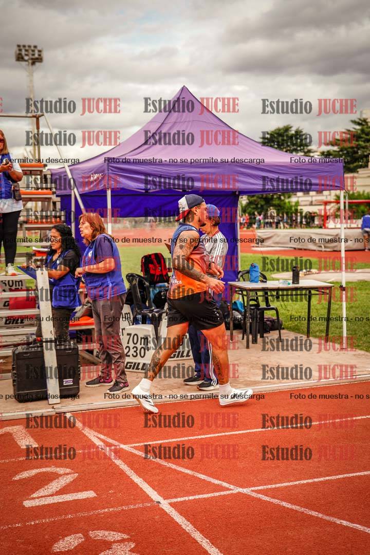 Fotos de los 800 m de varones