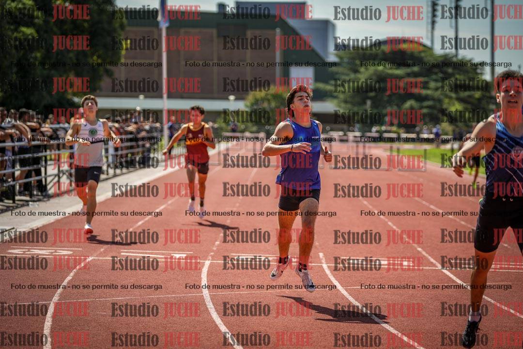 Fotos de los 400 m con vallas de varones