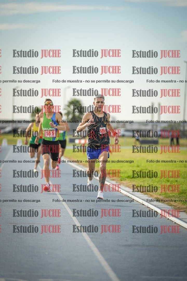 Fotos de los 1500 m llanos de varones