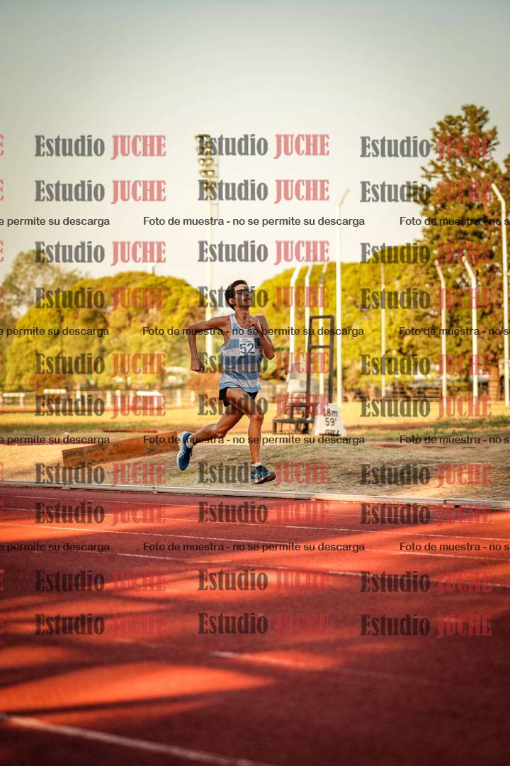 Fotos de los 2400 m llanos de varones