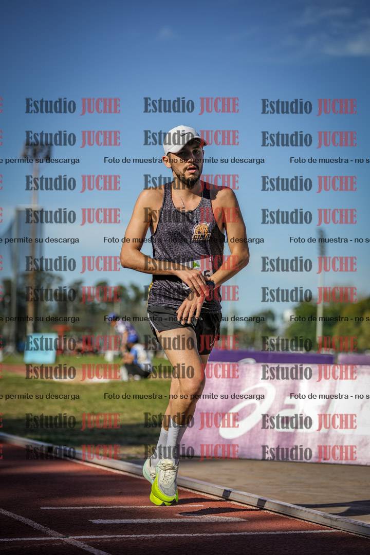 Fotos de los 5000 m llanos de varones