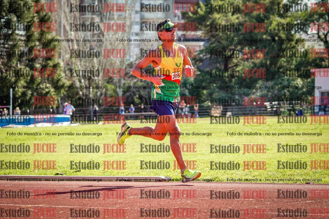 Fotos de los 5000 m llanos de mujeres y varones
