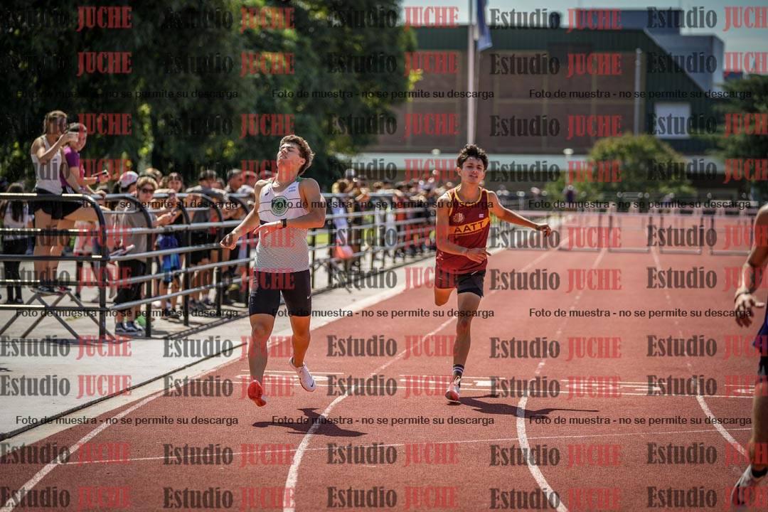 Fotos de los 400 m con vallas de varones