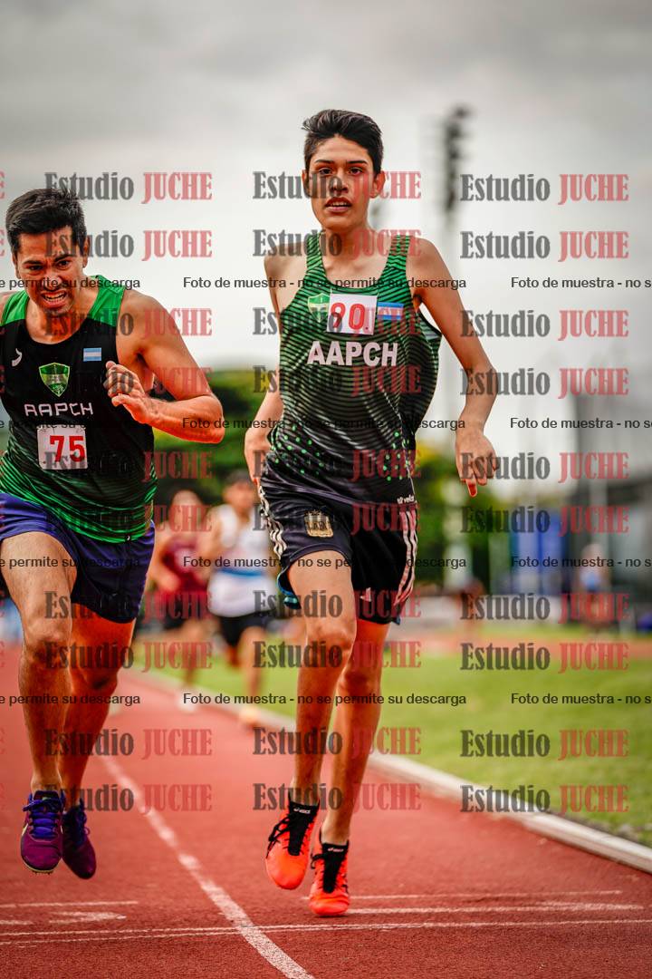 Fotos de los 800 m de varones