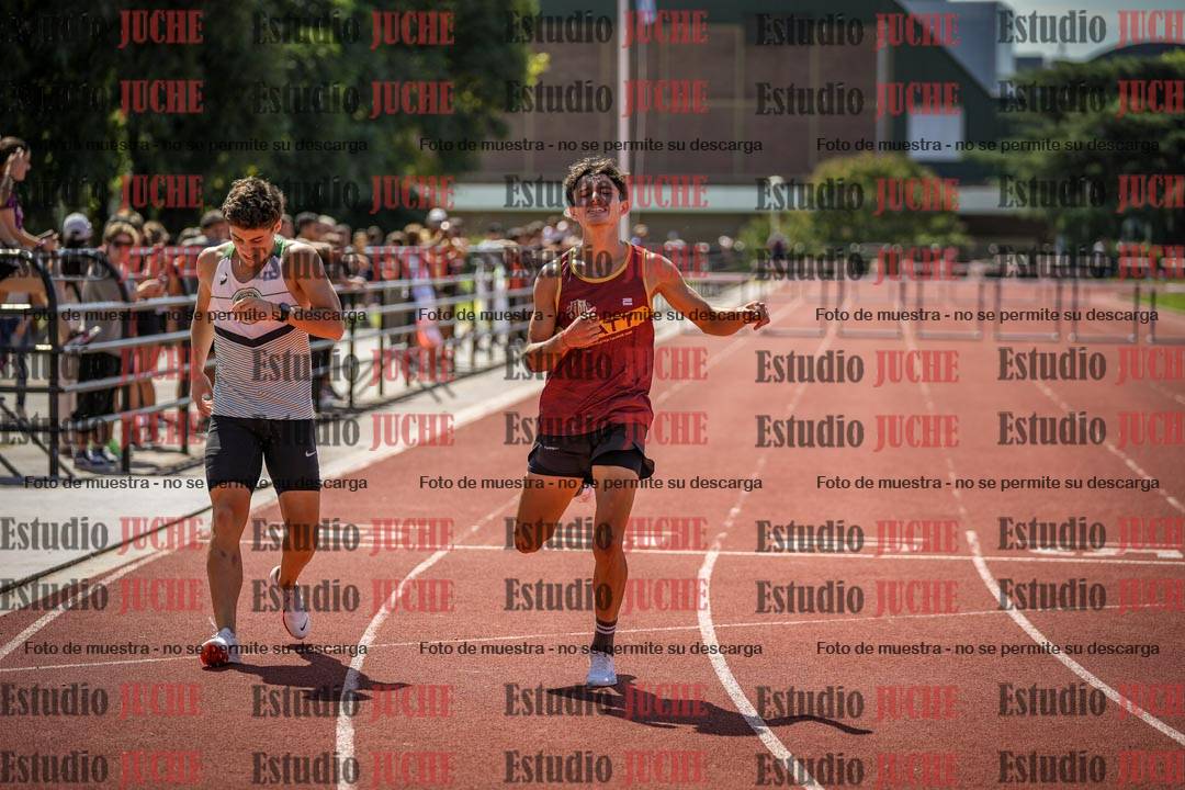 Fotos de los 400 m con vallas de varones