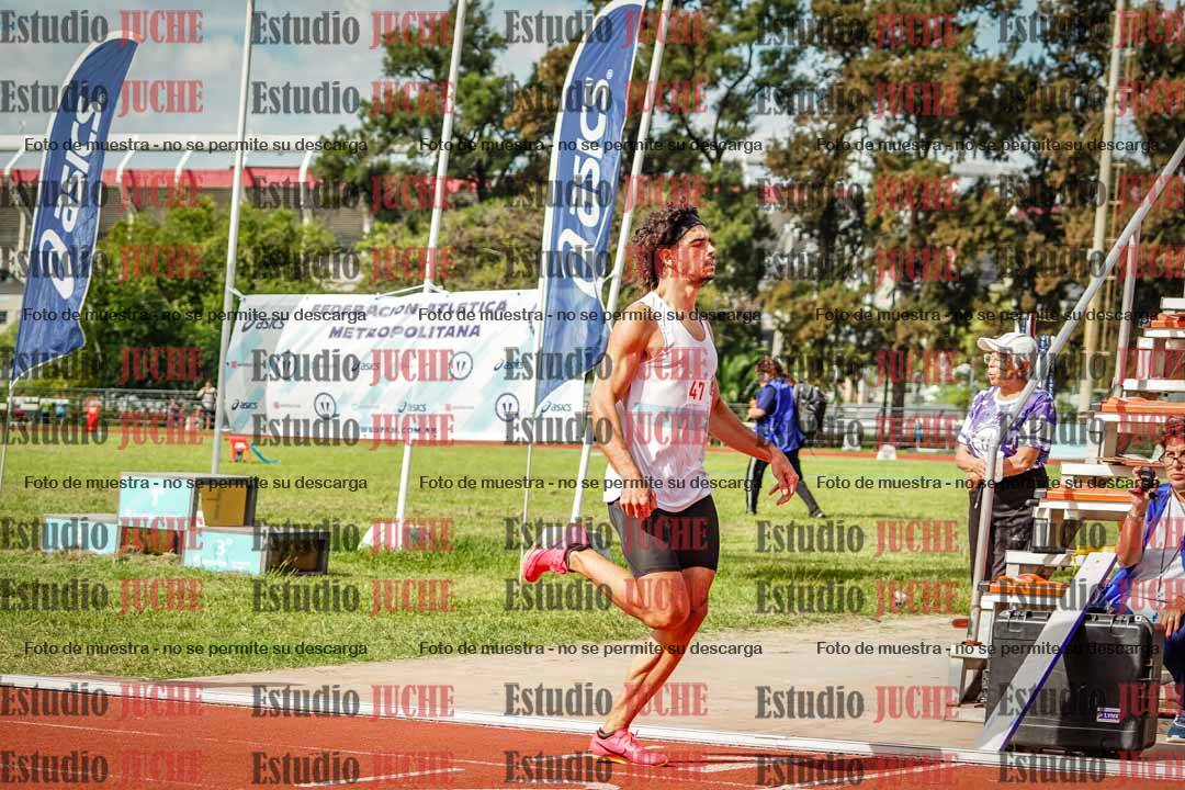 Fotos de los 800 m llanos de varones