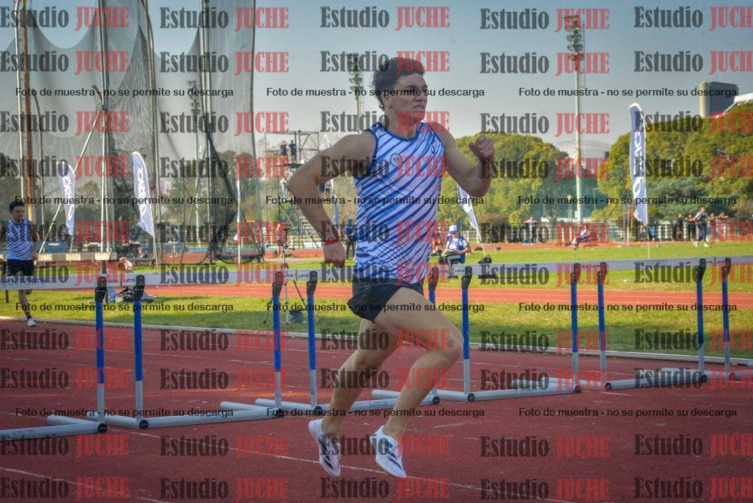 Fotos de los 400 m con vallas de varones