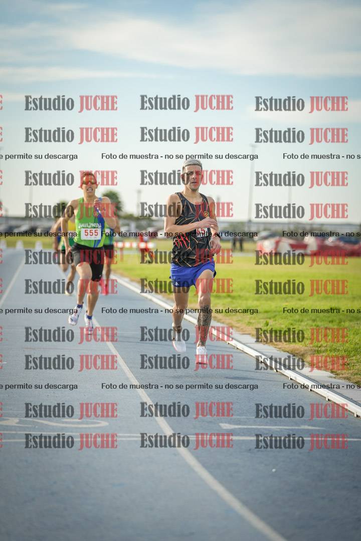 Fotos de los 1500 m llanos de varones
