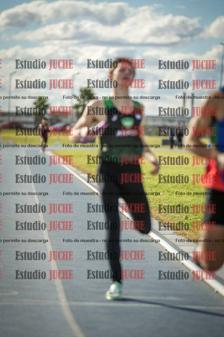 Fotos de las postas 4x400 m llanos de varones