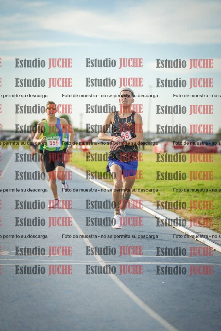 Fotos de los 1500 m llanos de varones