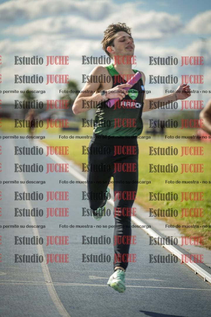 Fotos de las postas 4x400 m llanos de varones